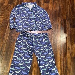 Nite Nite Munki Munki Blue and White Whale Print Pajama Set